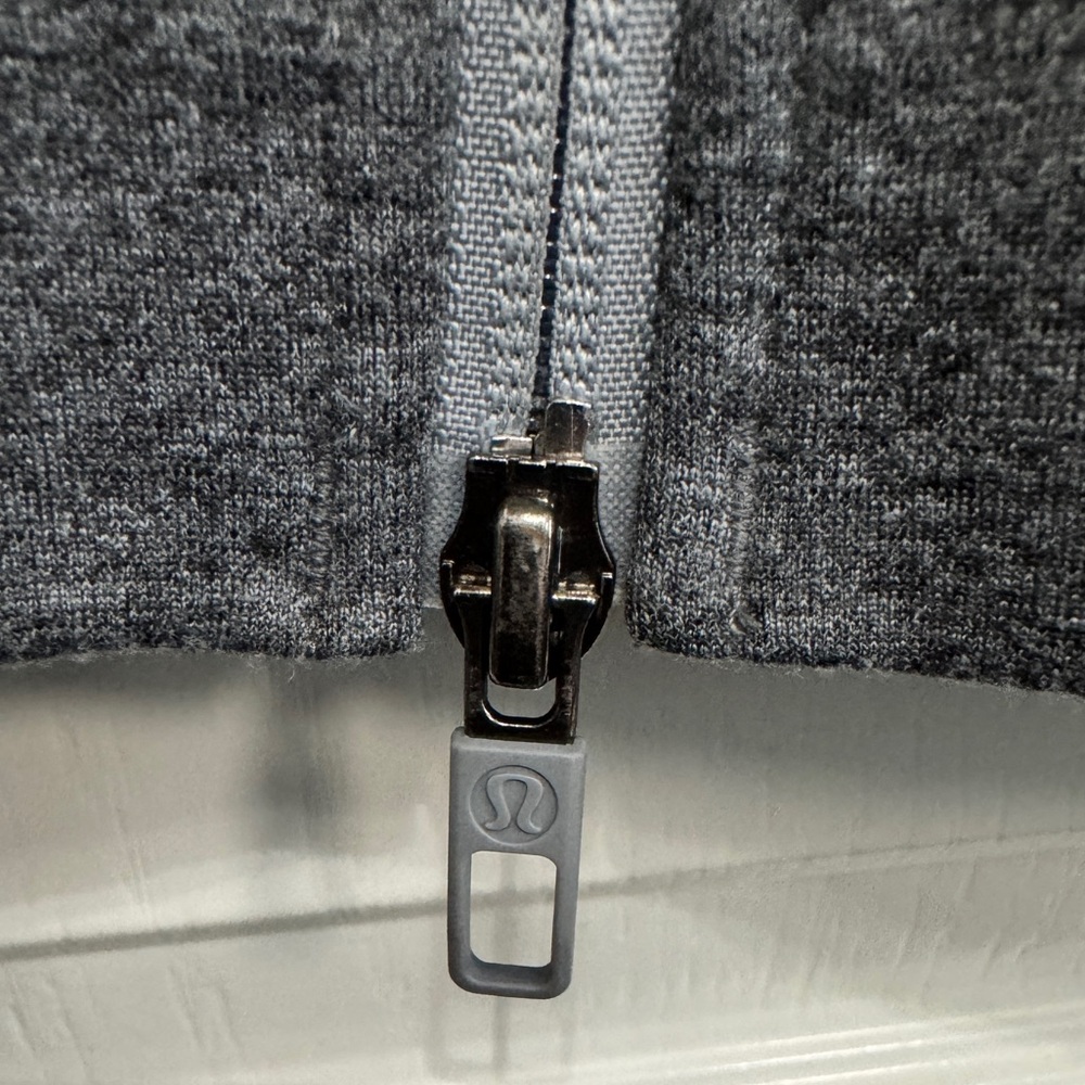 Lululemon Men's City Sweat Bomber *Thermo - Picture 14 of 14